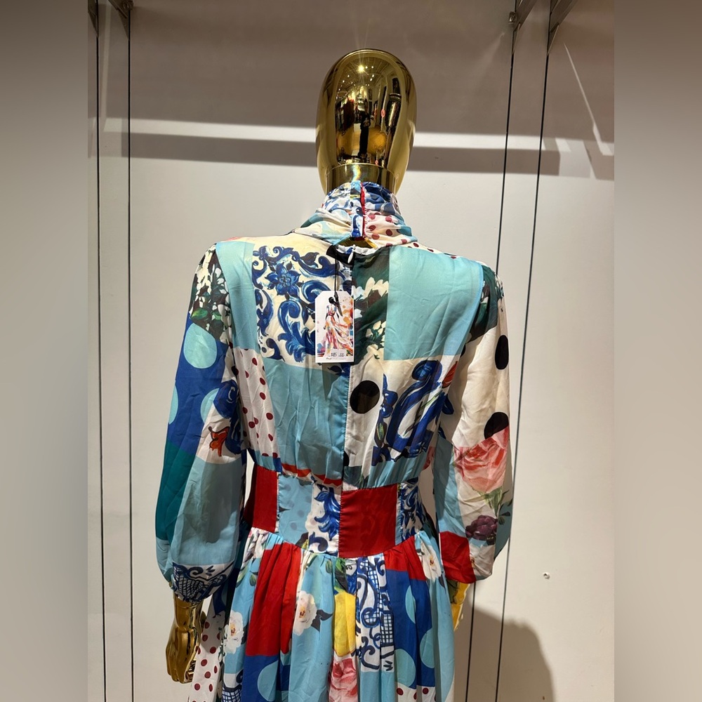 Colorful Patterned Maxi Dress - Picture 5 of 6
